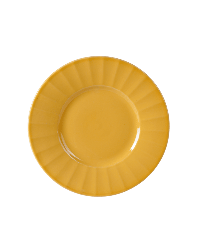 Dit fair trade bord in zonnig geel is mooi te mixen met het Lemonade servies van FairForward.