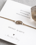 edelsteen armband Rookkwarts MooiWAAR x A Beautiful Story Close-up